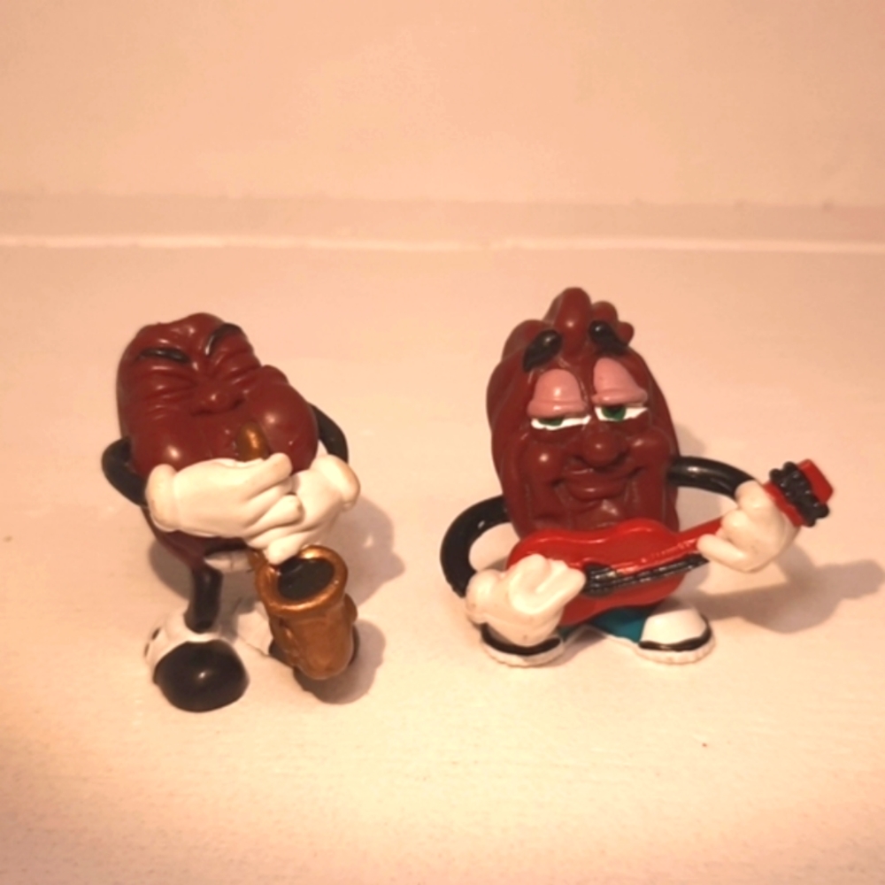 Vintage, collectable Californian Raisin!